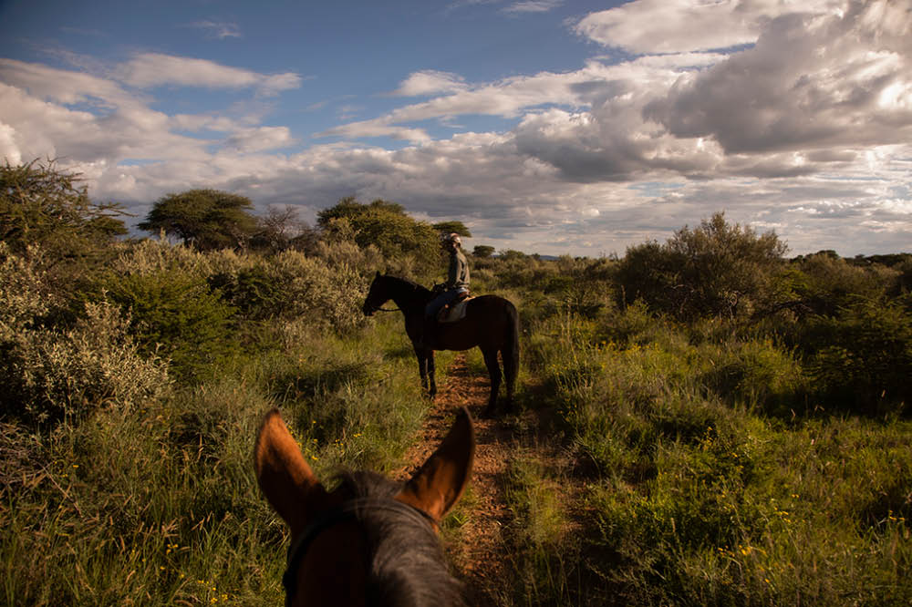 Kambaku-Horseback-Safari